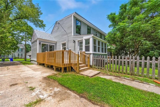 3444 E Bonner DR, Norfolk, VA 23513