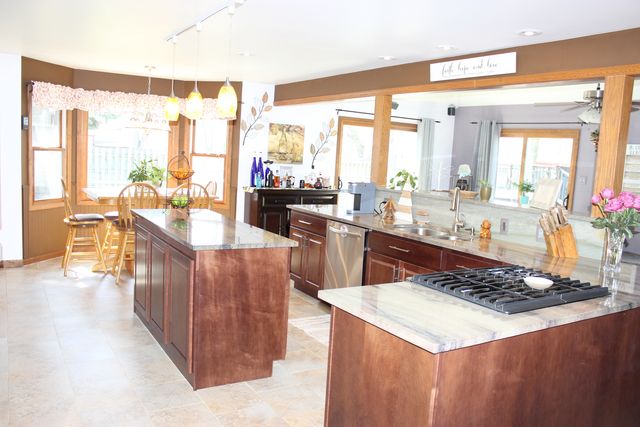 13528 LAVERGNE Avenue, Crestwood, IL 60418