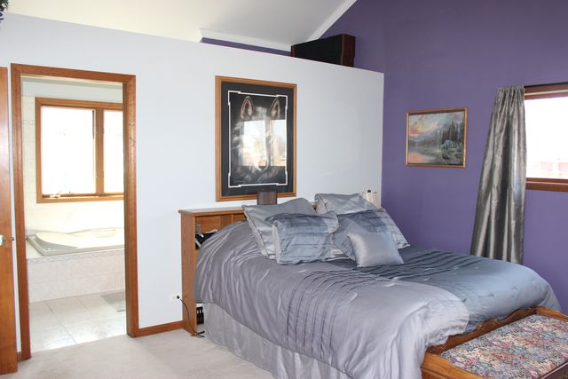 13528 LAVERGNE Avenue, Crestwood, IL 60418