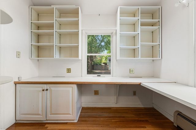 16 Preston Beach Road, Marblehead, MA 01945