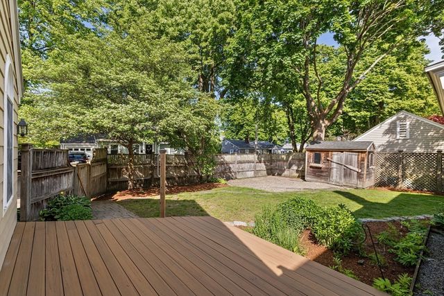16 Preston Beach Road, Marblehead, MA 01945