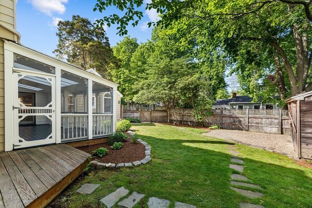 16 Preston Beach Road, Marblehead, MA 01945