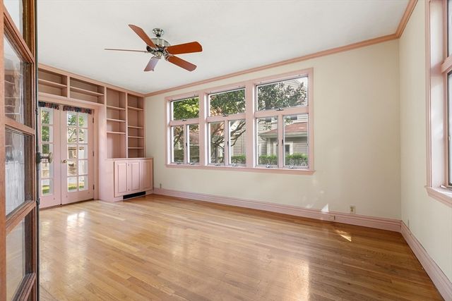 16 Preston Beach Road, Marblehead, MA 01945