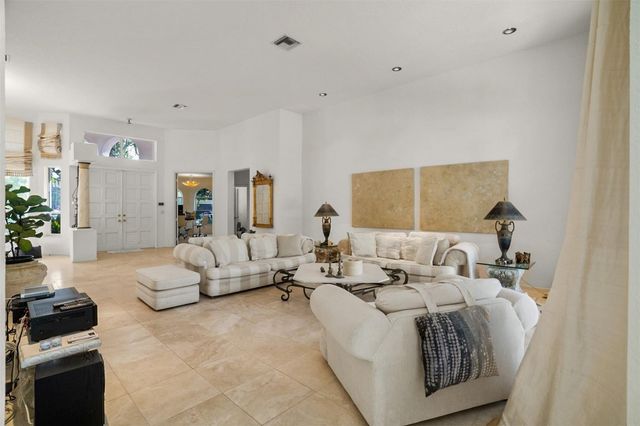 1012 SW 156th Avenue, Pembroke Pines, FL 33027