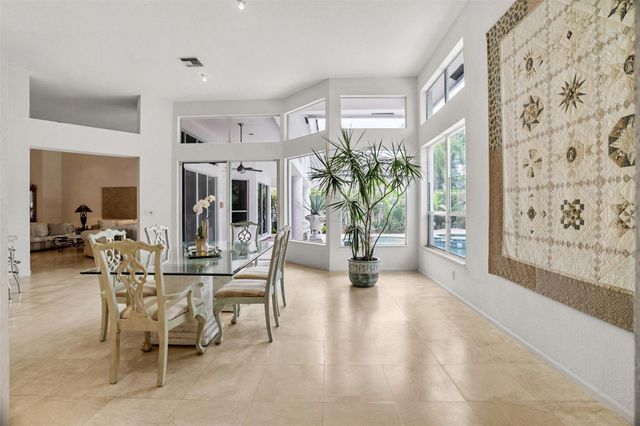 1012 SW 156th Avenue, Pembroke Pines, FL 33027