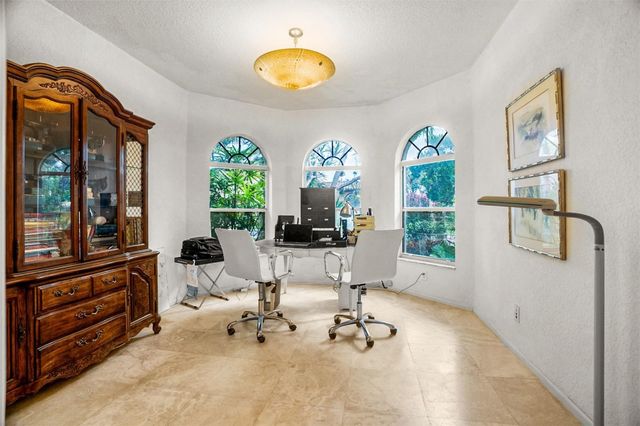 1012 SW 156th Avenue, Pembroke Pines, FL 33027