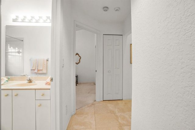 1012 SW 156th Avenue, Pembroke Pines, FL 33027