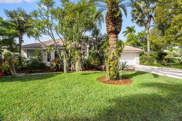 1012 SW 156th Avenue, Pembroke Pines, FL 33027