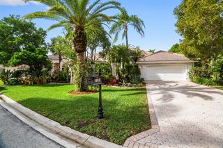 1012 SW 156th Avenue, Pembroke Pines, FL 33027