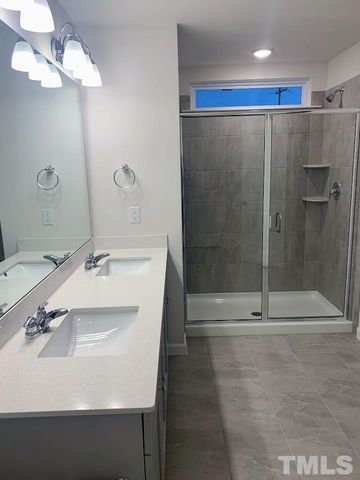 612 Creekway Drive, Fuquay Varina, NC 27526