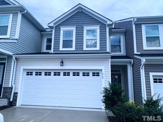 612 Creekway Drive, Fuquay Varina, NC 27526