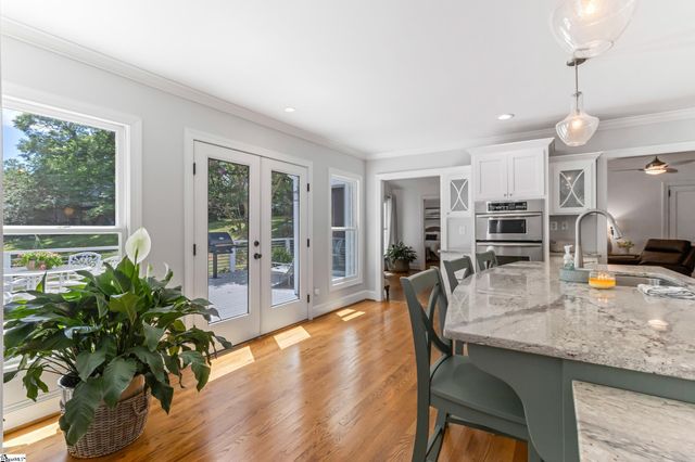 23 Buist Avenue, Greenville, SC 29609