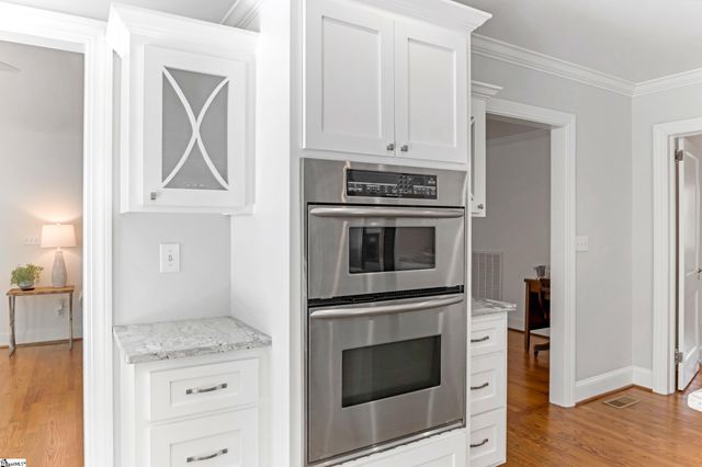 23 Buist Avenue, Greenville, SC 29609