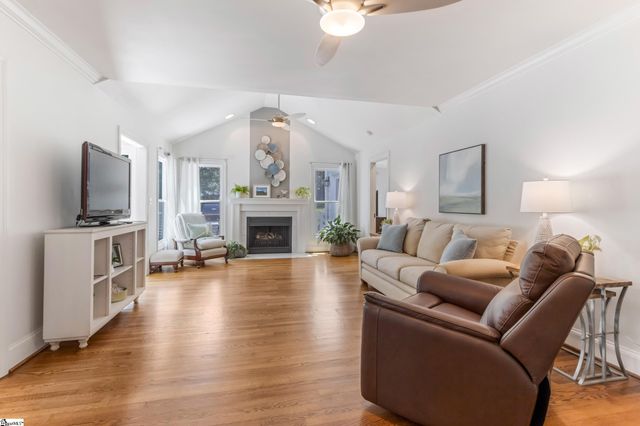 23 Buist Avenue, Greenville, SC 29609