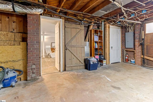 23 Buist Avenue, Greenville, SC 29609