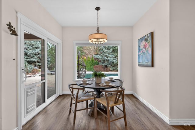 2816 S Bear Claw Way, Meridian, ID 83642