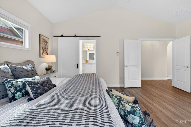 2816 S Bear Claw Way, Meridian, ID 83642