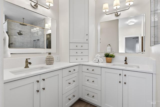 2816 S Bear Claw Way, Meridian, ID 83642