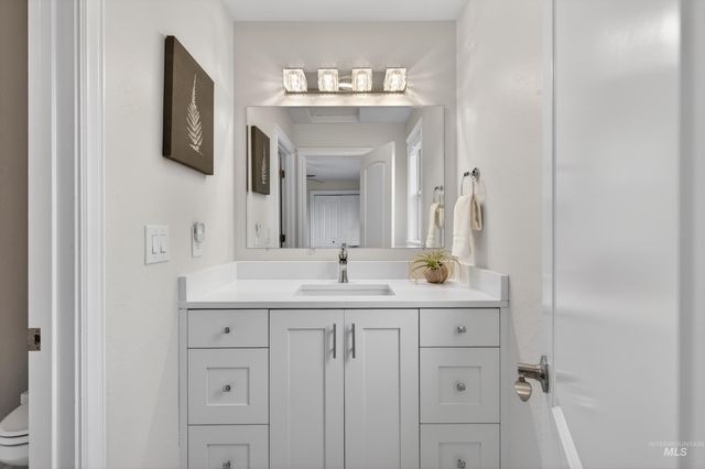 2816 S Bear Claw Way, Meridian, ID 83642