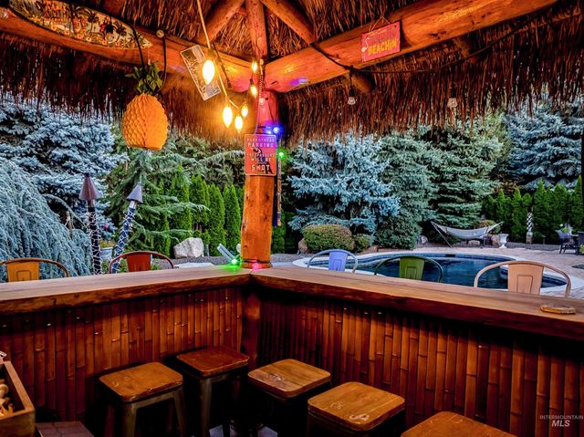 2816 S Bear Claw Way, Meridian, ID 83642