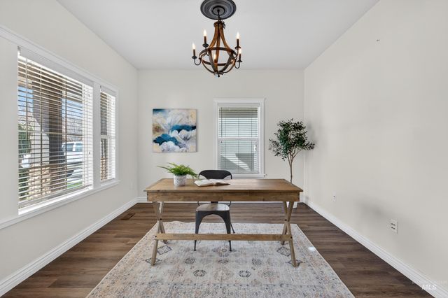 2816 S Bear Claw Way, Meridian, ID 83642