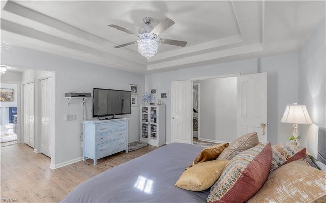 805 Calvert CT, Chesapeake, VA 23320