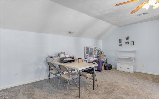 805 Calvert CT, Chesapeake, VA 23320