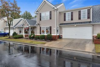 805 Calvert CT, Chesapeake, VA 23320
