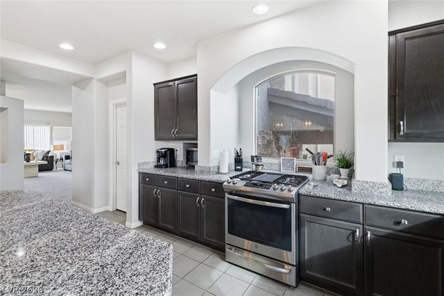 6088 Rockway Glen Avenue, Las Vegas, NV 89141