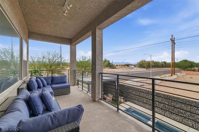 6088 Rockway Glen Avenue, Las Vegas, NV 89141