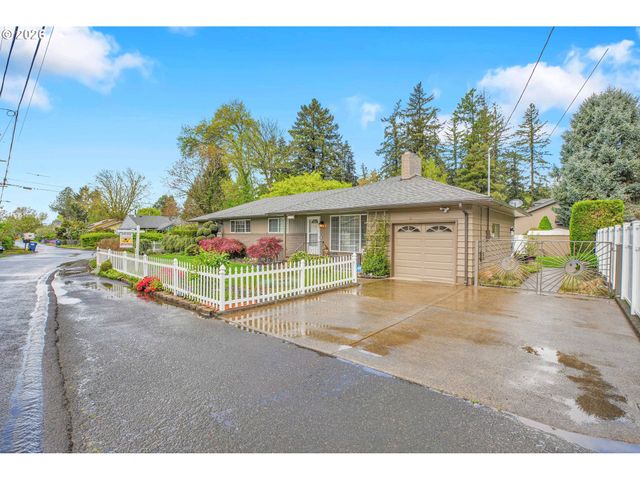 5775 Se WESTFORK St, Portland, OR 97206