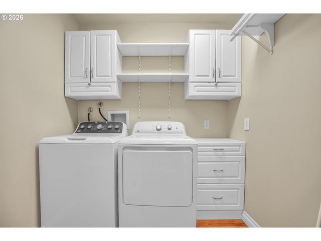 5775 Se WESTFORK St, Portland, OR 97206