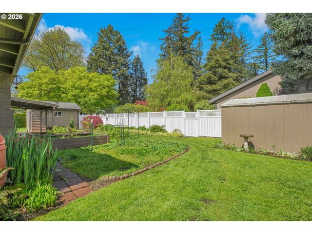 5775 Se WESTFORK St, Portland, OR 97206