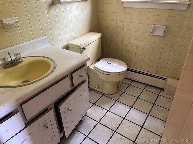 5 Butternut Drive, Bloomfield, CT 06002