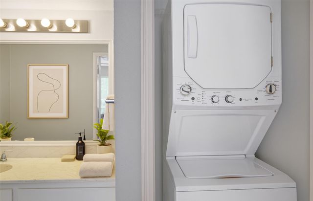 2120 El Paseo Street 1503, Houston, TX 77054