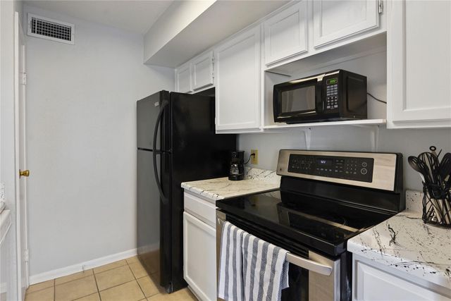 2120 El Paseo Street 1503, Houston, TX 77054