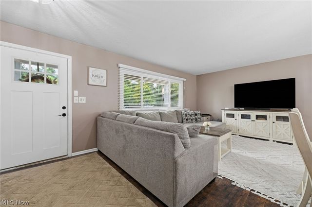1595 Lincoln Avenue, Brunswick, OH 44212