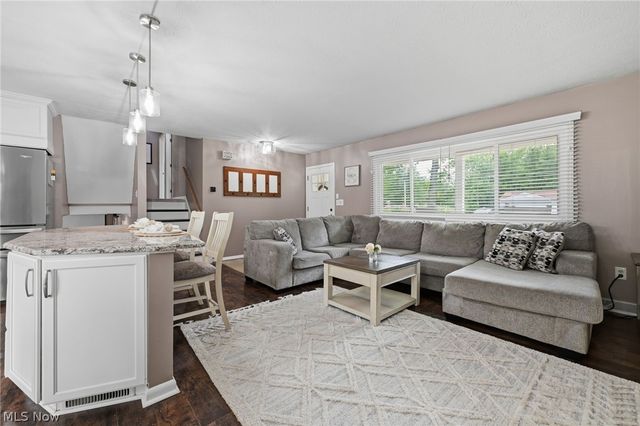 1595 Lincoln Avenue, Brunswick, OH 44212