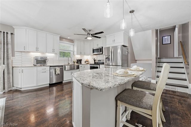 1595 Lincoln Avenue, Brunswick, OH 44212