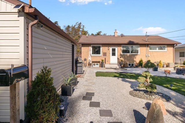 2621 Pine Grove AVENUE, Sheboygan, WI 53083