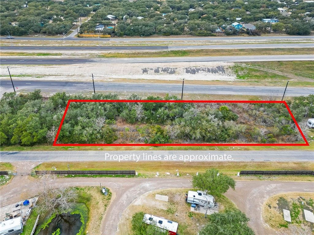 1929 West Terrace Blvd, Rockport, TX 78382 — photo 4