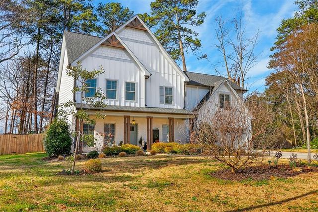 2430 Rose Mill SW Court, Atlanta, GA 30311