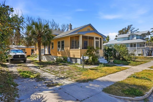 104 18TH AVENUE, St Pete Beach, FL 33706