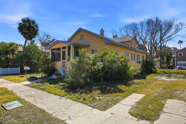 104 18TH AVENUE, St Pete Beach, FL 33706