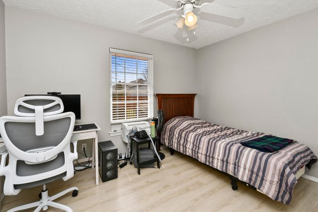 526 W Logan Street, Republic, MO 65738