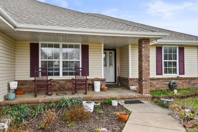 526 W Logan Street, Republic, MO 65738