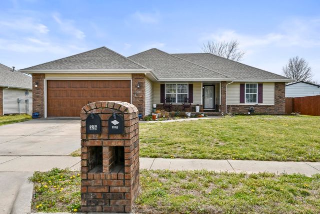 526 W Logan Street, Republic, MO 65738
