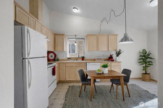 2502 169th Street NE, Marysville, WA 98271