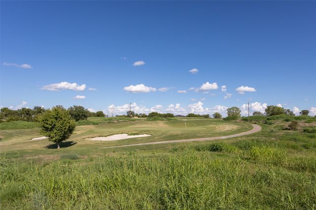 7509 Retreat Boulevard, Cleburne, TX 76033