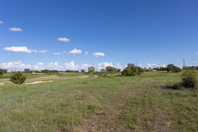 7509 Retreat Boulevard, Cleburne, TX 76033
